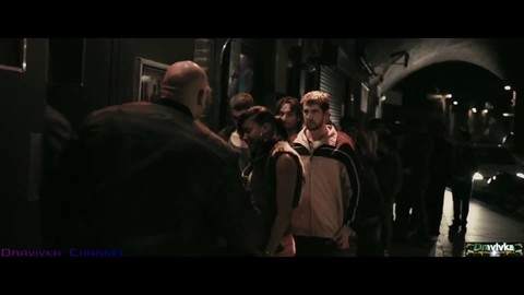 Забил до Смерти Вышибалу ... отрывок из фильма (Рок-н-рольщик/RocknRolla)2008