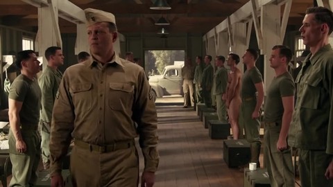 По соображениям совести (2016) Сержант Хауэлл даёт прозвища!!!