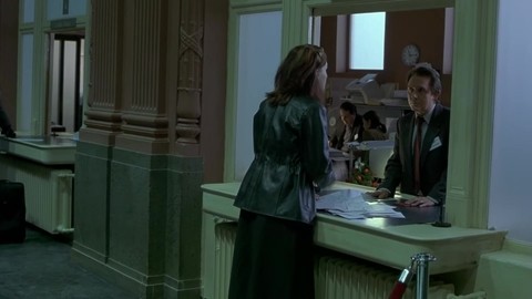 Идентификация Борна — Драка в консульстве США (2002) Сцена 2/7