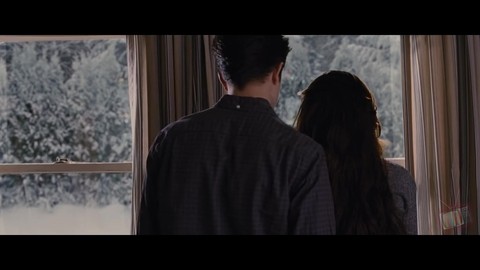 Подарки на рождество - Сумерки. Сага. Рассвет: Часть 2 (2012) - Момент из фильма