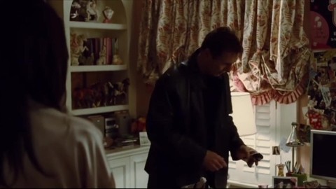 Торговля женщинами ... отрывок из фильма (Заложница/Taken)2008