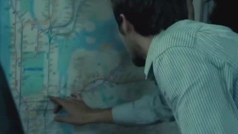 Атака пауков в туннеле. Кловерфилд. Монстро (2008)