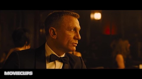 007: Координаты «Скайфолл» (2012) — Драка в казино — Сцена из фильма 7/10