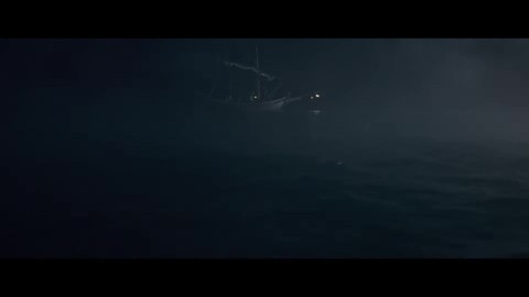 Моряки достают из воды старика. Дворец короля Фердинанда VI. HD