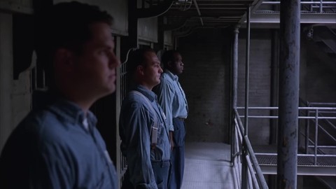 Энди Дюфрейн сбегает из Шоушенка (1 часть) / Побег из Шоушенка (1994) HD