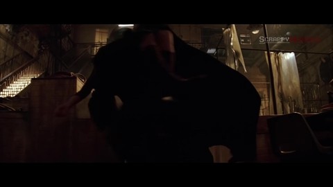Бэтмен призывает Летучих Мышей. Бэтмен: Начало. 2005