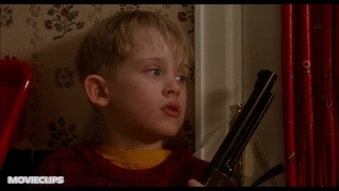 Один дома (1990) — Сцена из фильма 8/10