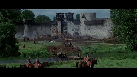 Нападение на английский город. HD