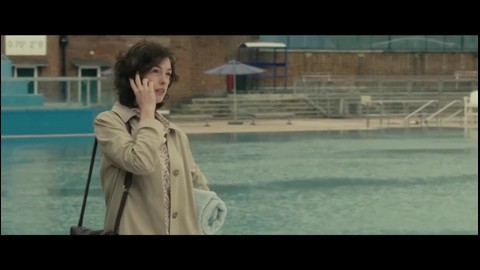 Любимую сбивает грузовик ... отрывок из фильма (Один День/One Day)2011