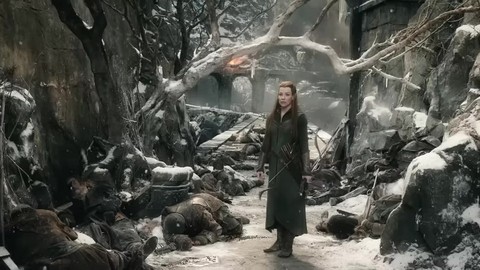 Тауриэль пытается остановить Трандуила. Леголас заступается за Тауриэль. HD