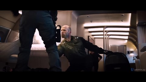 Деккард Шоу спасает сына Торетто