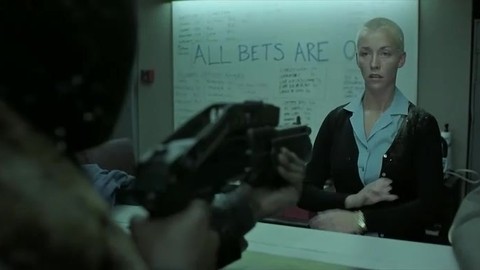 Винни и Сол грабят букмекерскую