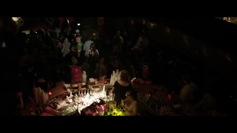 Паркер наезжает на брата Хардвика. Паркер.