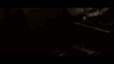 Юный Эрик Леншерр (Магнито) пытается сдвинуть монетку / Люди Икс: Первый класс (2011)