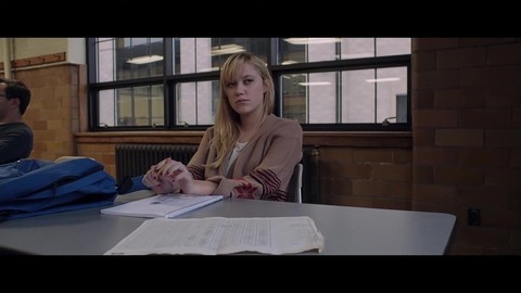 Жуткий момент в школе: Оно следует за тобой (2014) Момент из фильма
