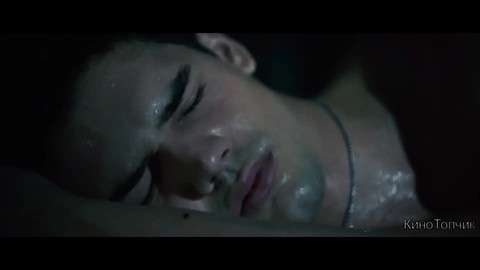 Заплыв с Чейзом. Момент из фильма Сделка с дьяволом (2006)