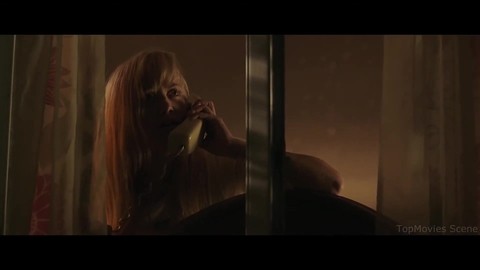 Оно убивает Грега: Оно следует за тобой (2014) Момент из фильма