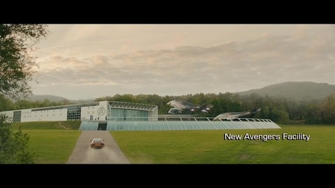 А если Молот будет в лифте? / Мстители: Эра Альтрона (2015)