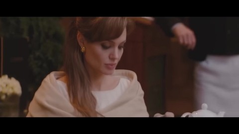 Анджелина Джоли