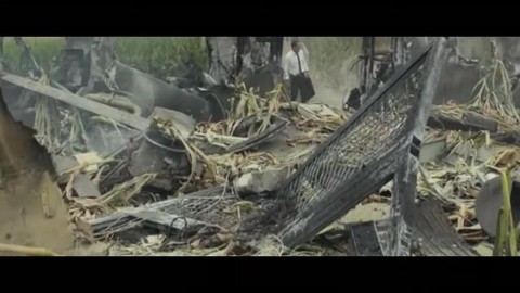 Обломки самолёта. Визит ФБР в лабораторию корпорации. Рэмпэйдж (2018)