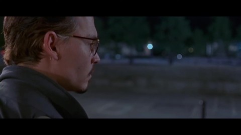 У Корсо пытаются отобрать книгу (9 - 17). Девятые врата (1999)