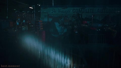 Взрыв из прошлого (1999)//Отец Адама выходит наружу