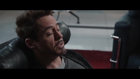 Сцена после титров Брюс Беннер. Железный человек 3. 2013