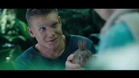 - А ты меня сдвинь • Последний богатырь (2017)