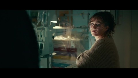 В метре друг от друга / Five Feet Apart - отрывок «Тебе надо расслабиться» (дубляж)