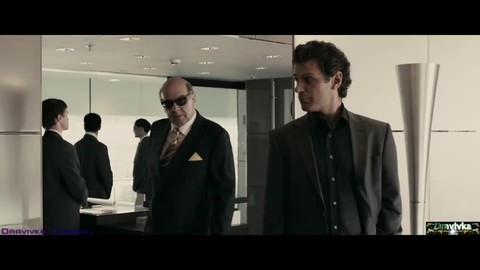 Встреча с Русским Олигархом ... отрывок из фильма (Рок-н-рольщик/RocknRolla)2008